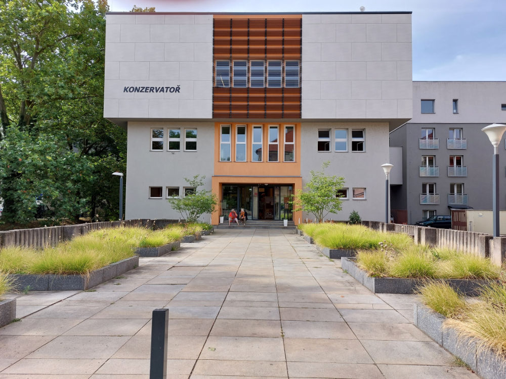 Het conservatorium,
onderkomen én plaats van repetities